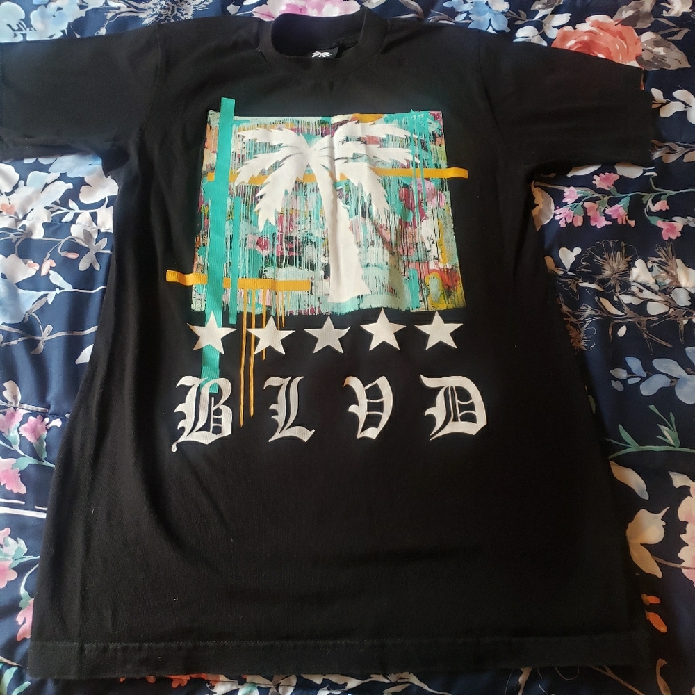 graffic tshirt